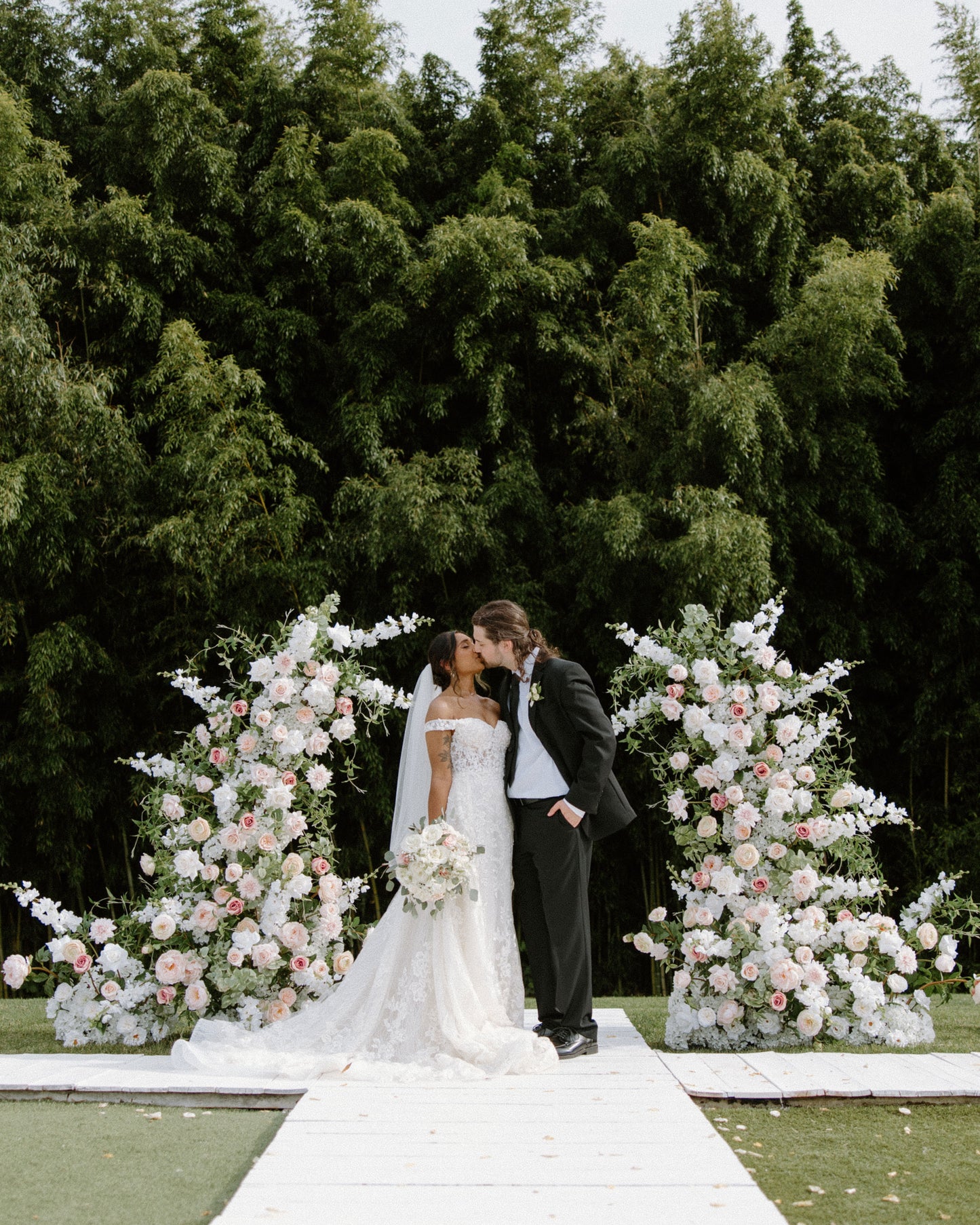 Eleonora Floral Arch Pillars - Rental