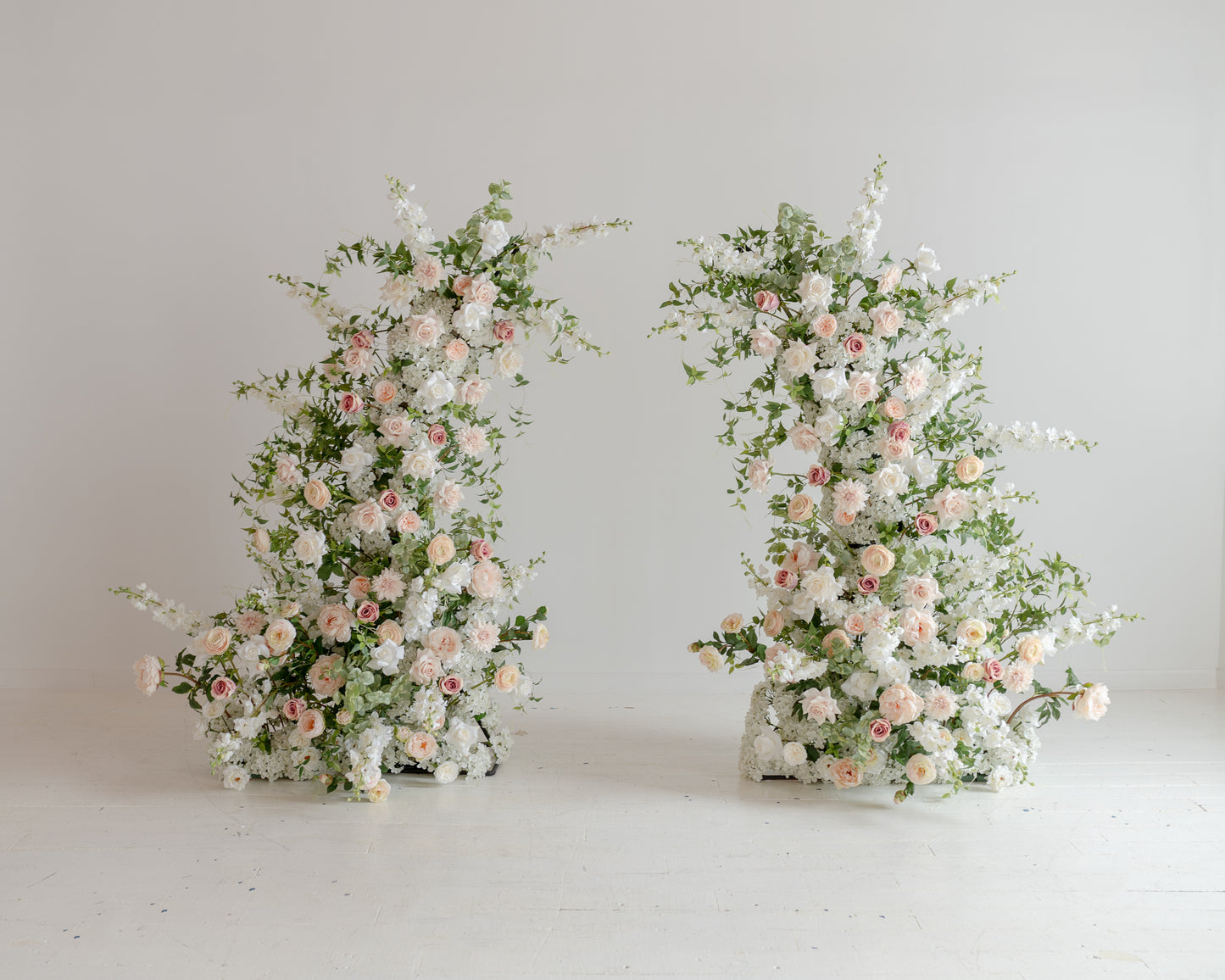 Eleonora Floral Arch Pillars - Rental